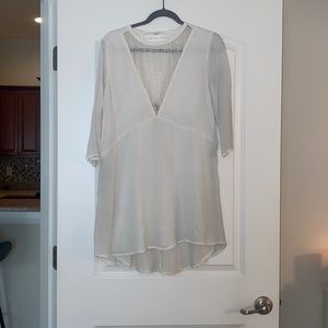 NOT FOR SALE Amuse Society - white mid thigh dress. Fully lined